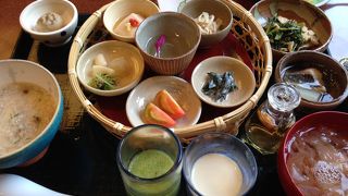 洗練された琉球料理