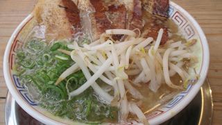 博多だるま　ガッツリ系のボリュームあるラーメン　