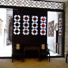 ステンドグラスの窓