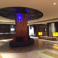 ロビー。リニューアルしてきれいです。