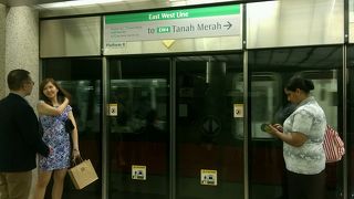 安全で清潔な地下鉄