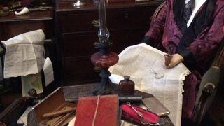 シャーロックホームズ