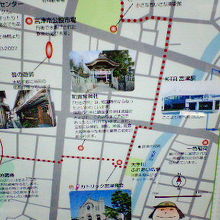 案内地図の、宮津駅付近の散策ルートに入ってます。