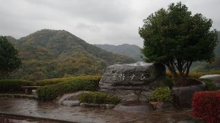 周りの山々の景色が最高です