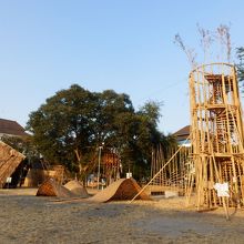 竹で出来たアート作品