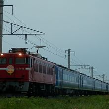 青函間はＥＤ７９牽引