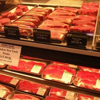 豪快にバーベキュー