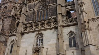 コシツェで存在感のある教会