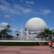 エプコットのシンボル