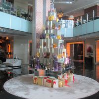 ロビーの飾り付けも年末年始仕様