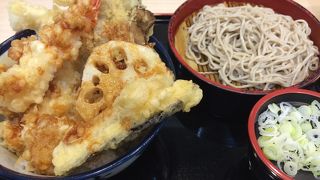 フライト前に羽田空港でリーズナブルな天丼