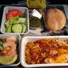 復路機内食その１：サウスウエストチキン