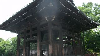 “国家安康の鐘”がある