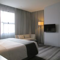 客室には二方面の窓がありました