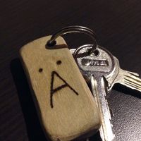入口の鍵など。顔文字みたいでカワイイ！