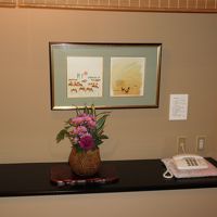 廊下に置かれている飾りの一つです