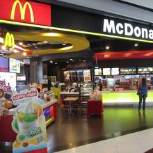 マクドナルド (チットロム店)