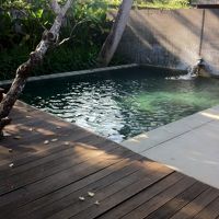 お部屋のプール