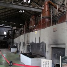 蒸留しているところ。