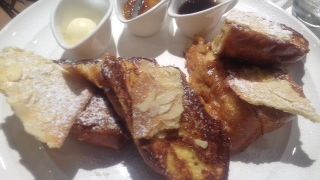 フレンチトーストもお奨め