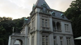 クラシカルな建物