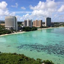 タモンビーチ全景