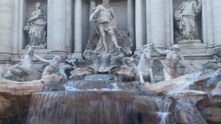 トレヴィの泉