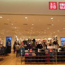 ユニクロ (サイアムパラゴン店)