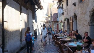 小さくとも雰囲気ある通り