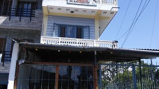 伝説の名店ただ今休業中