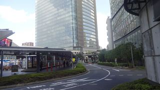 古い中に生まれた新しいエリア。