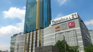 立地が最高なショッピングセンター