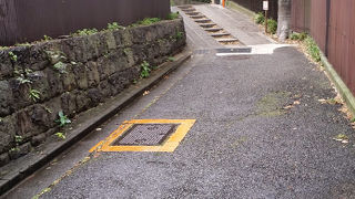 車も通れない狭い京急　鮫洲駅　近くにある坂！