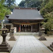 伊万里の落ち着いた寺社です