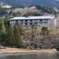 遊覧船から見た外観。