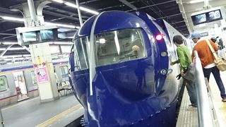 関西空港利用ならぜひラピートに！