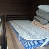 2段ベット上です。ここは割りと広くて落ち着けました。