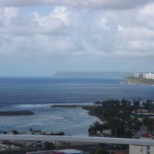 ハガニア湾を望む