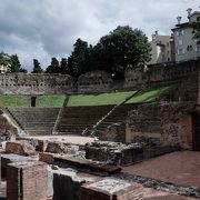 ちょっと地味な古代ローマ劇場……