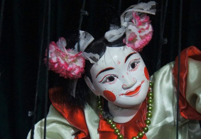 ミャンマーで最高の技術を持つ人形劇集団。