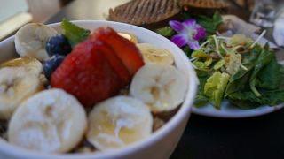 日本人が多い人気店