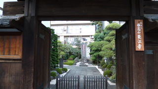 入っていいのか悪いのか？