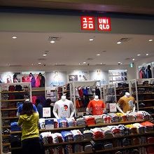 お馴染みの店舗の構え