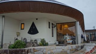 恵那川上屋。国道から奥に入るが，寄る価値のあるお店。ソフトクリームもおいしい。