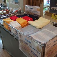 今治タオルのＢ級品が格安で販売してます。