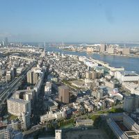 部屋から天保山方面が見えました