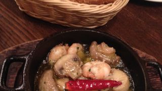 通っています。【カフェ　ラ・ボエム】