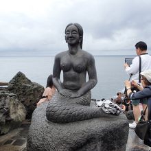 顔がこわい。。。