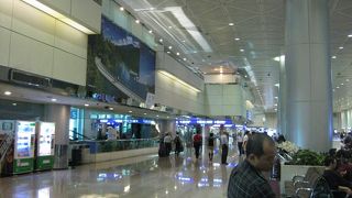 台北の４０キロ郊外の空港