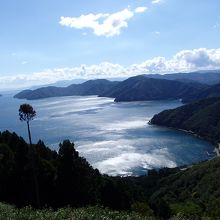 琵琶湖も遠くまで展望できます